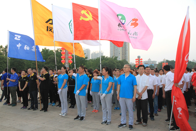 1530175385553065977.jpg 1.jpg