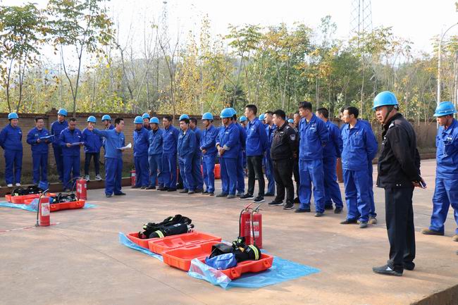 �����ϸ ������˾�����˶��ֳ�.jpg