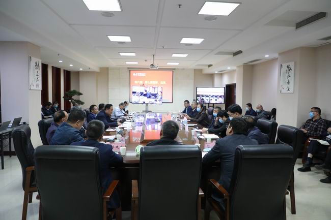 1587700102558019497.jpg 5-ͼΪ×ù̸»áÏÖ³¡.jpg